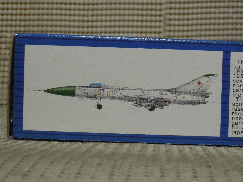 TRUMPETER 1/72 Su-15 TM Flogon-F_画像3