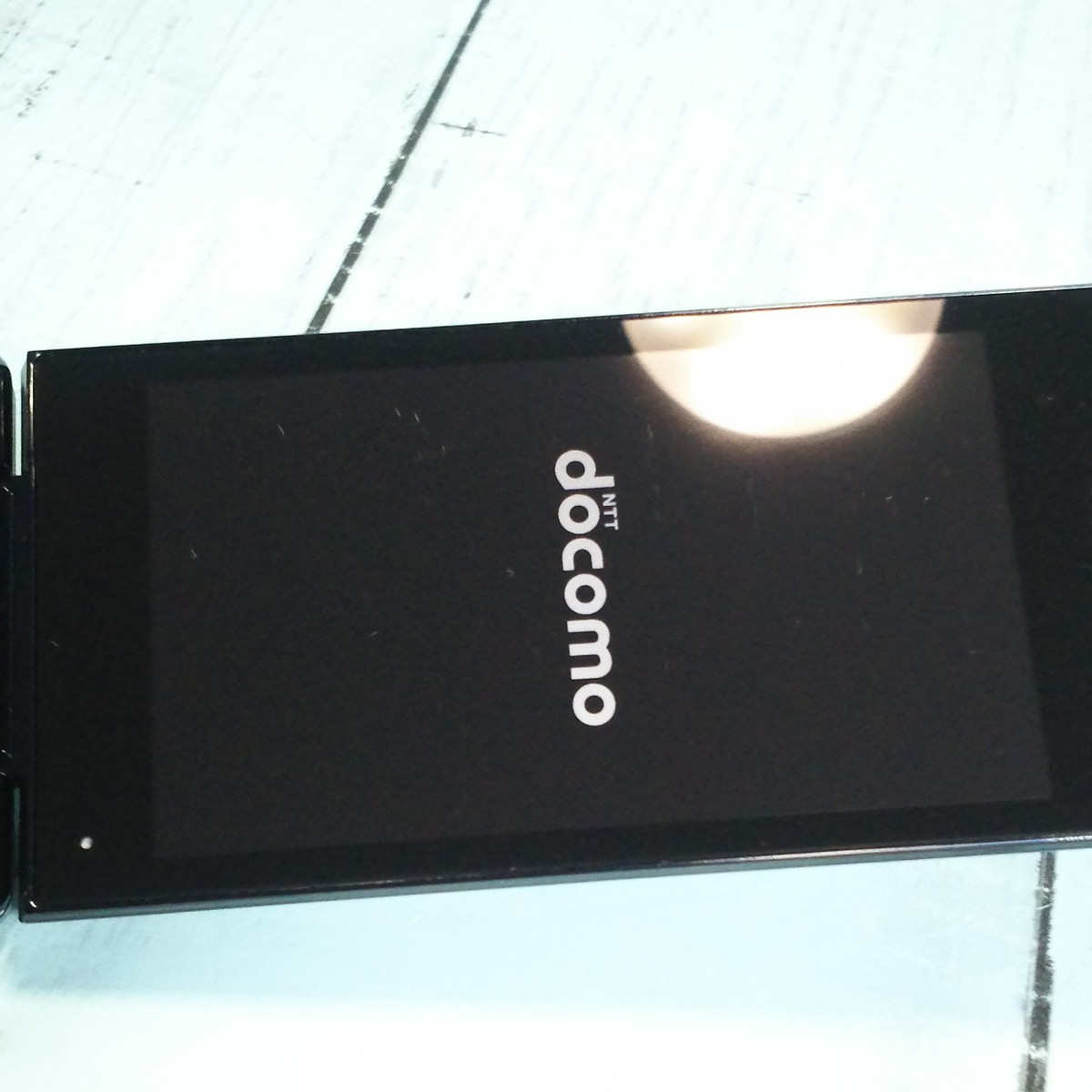 docomo SH-02L AQUOS SHARP cellular phone black body White ROM SIM lock released .SIM free 295553