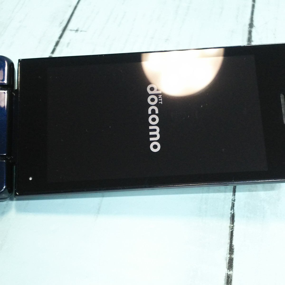 docomo SH-02L AQUOS SHARP cellular phone black body White ROM SIM lock released .SIM free 333062