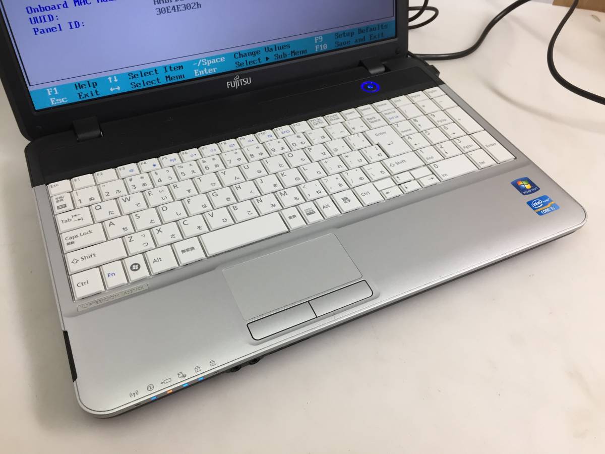 ☆FUJITSU LIFEBOOK A531/CX FMVXNBGH2Z ノートPC Core i3-2310M 2.10GHz 4GB【BIOS確認/現状渡し】_画像10