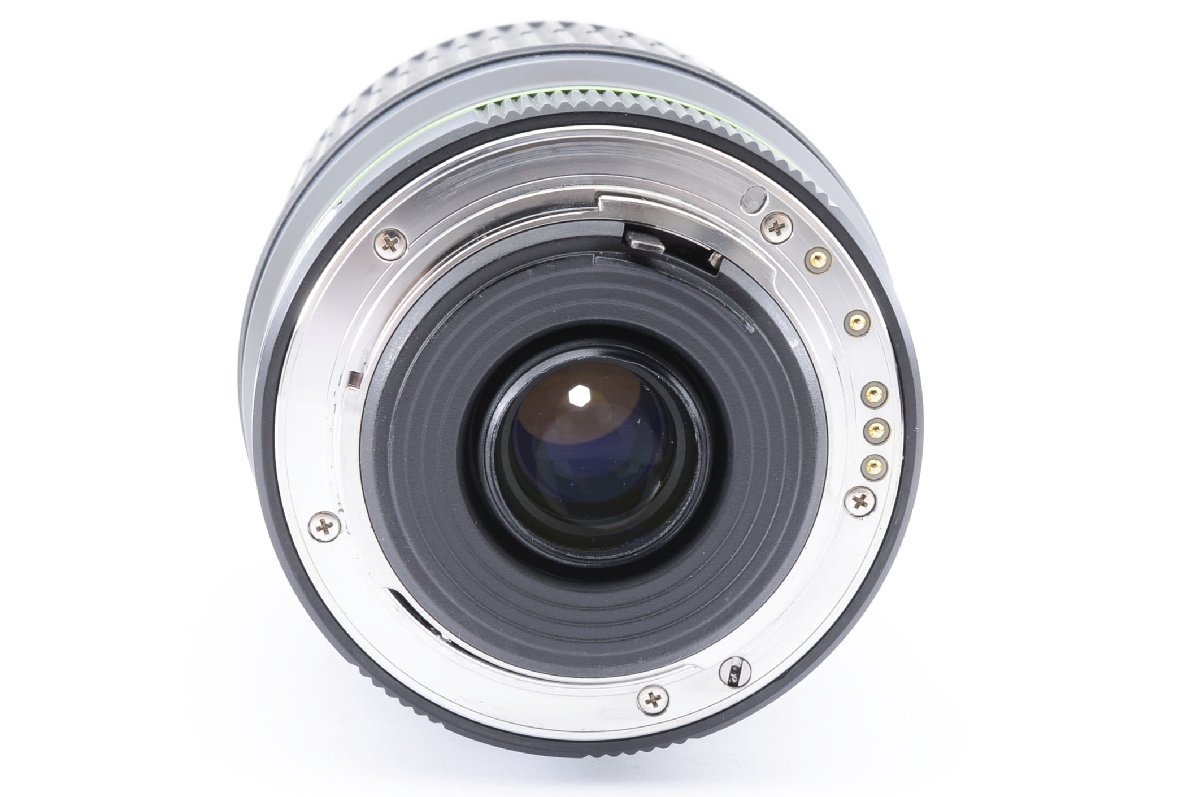 Pentax DA 55-300mm f/4-5.8 ED KAFマウント 超望遠ズーム [美品・現状品] 元箱 レンズフード 取扱説明書付き_画像6