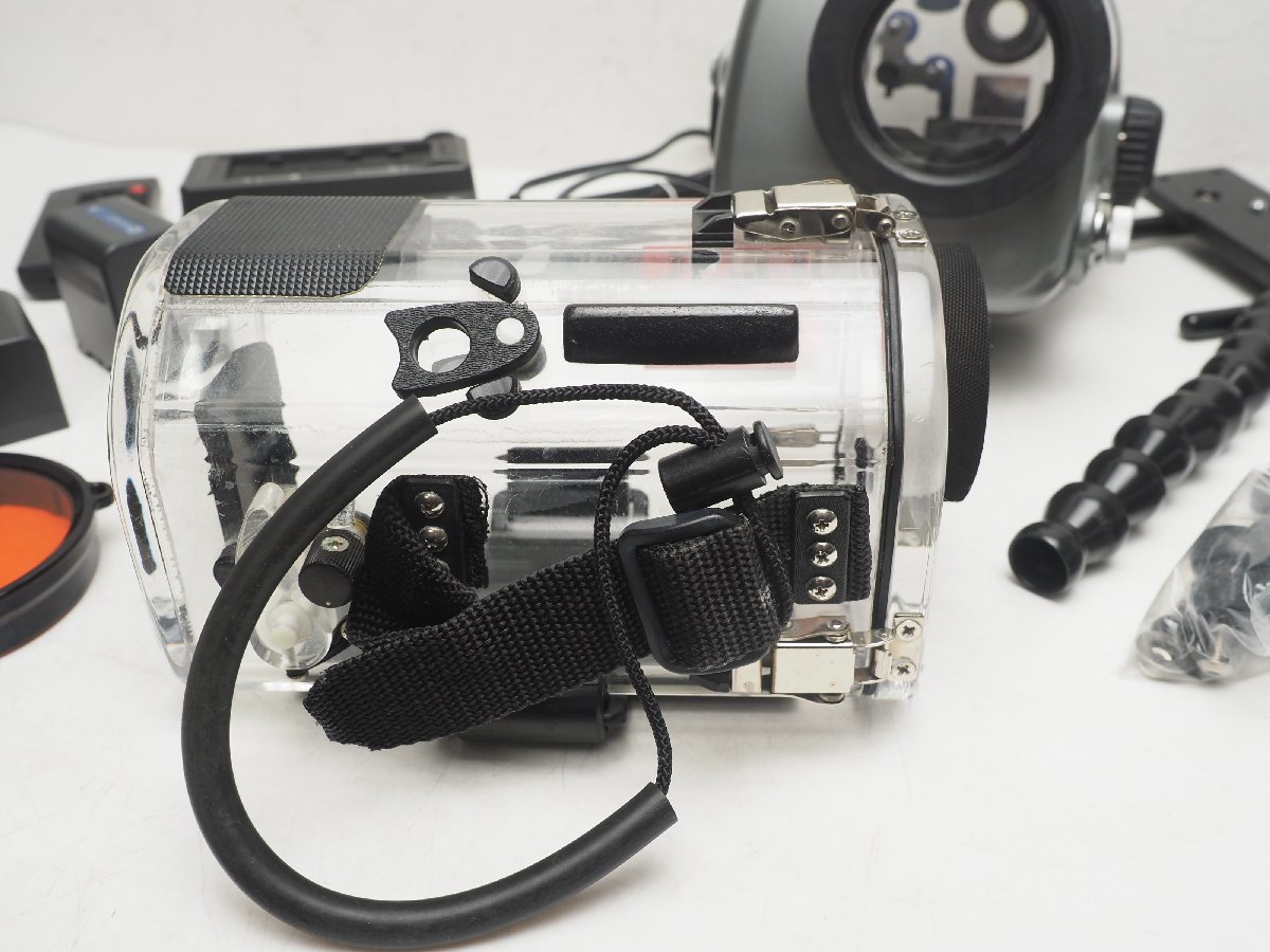 USED SONY ソニー DCR-TRV10 NTSC デジタルカメラ ハンディーカム ビデオカメラ ハウジングセット 水中カメラ関連用品 [3F-57856]_画像5
