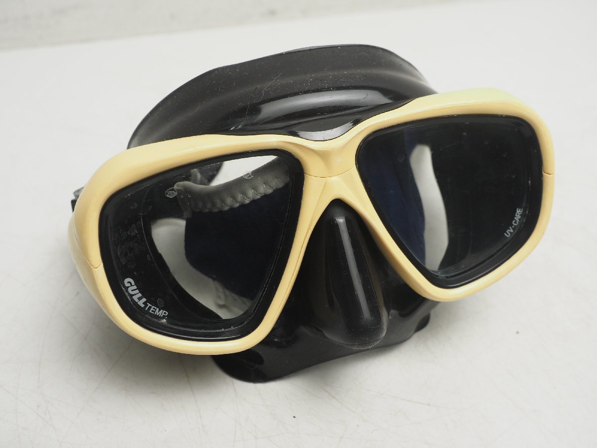 USED ダイビング用2眼マスク ブラックシリコン マスクストラップカバー スキューバダイビング用品 [1M-57970]の画像2