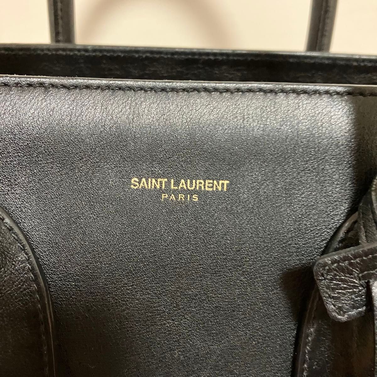 サンローランパリ　ブラックサックドジュール　スモール　黒　直営店購入正規品 ハンドバッグ SAINT LAURENT ハンドバッグ