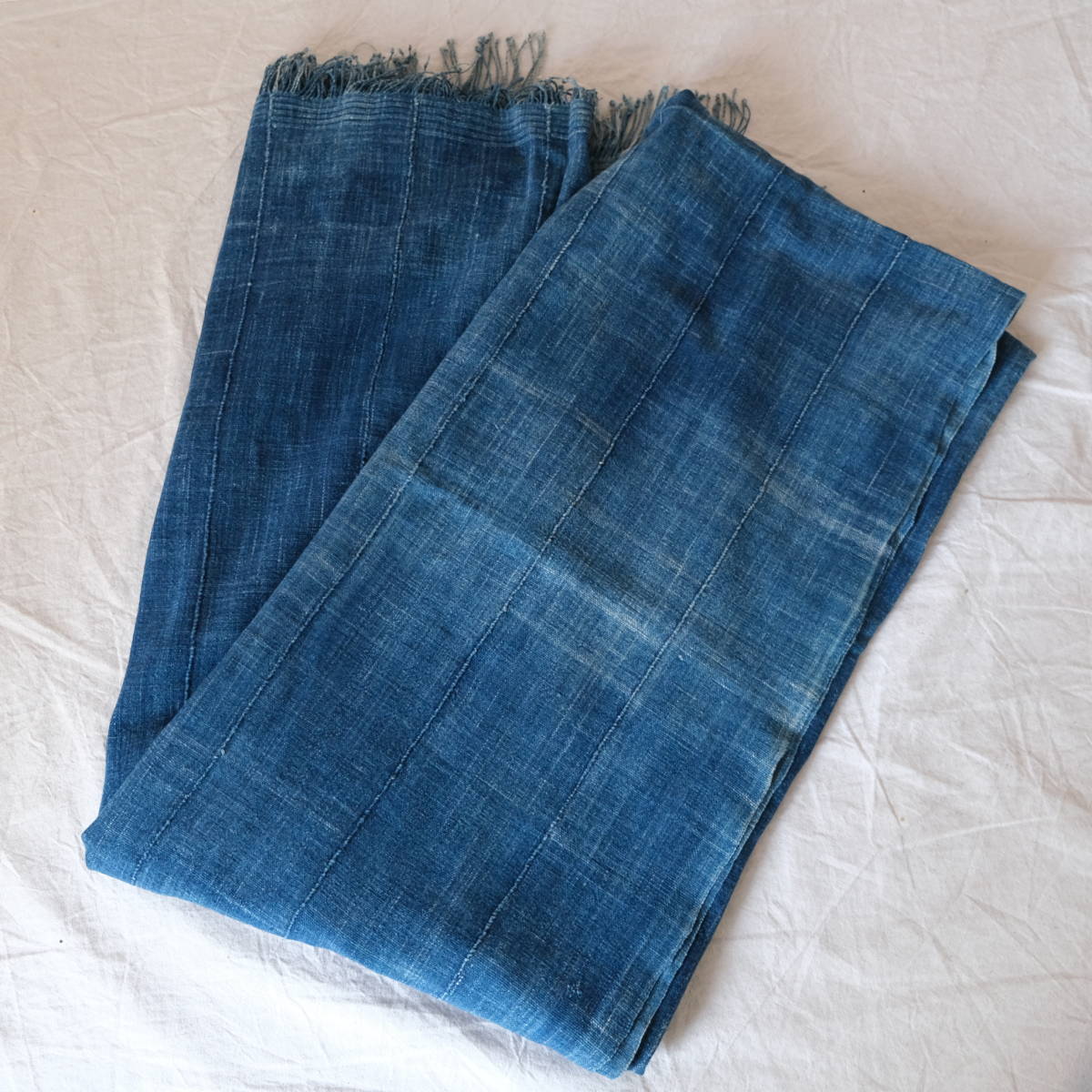  Africa [ indigo fabric ] Indigo dyeing cotton cloth brukinafaso/ indigo stole / old cloth Vintage large size vintage