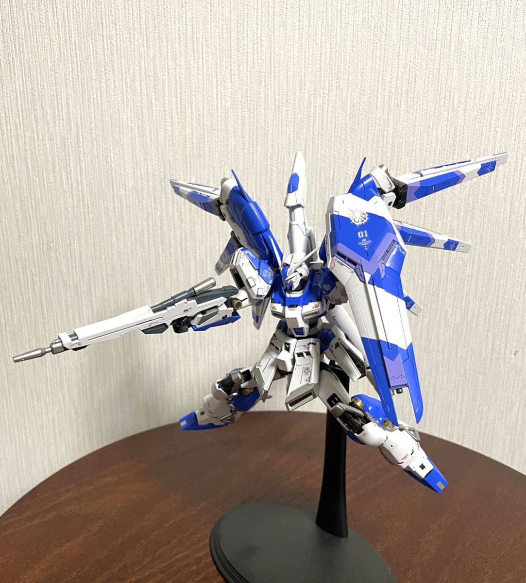 RG 1/144 Hi-νガンダム ハイニューガンダム 塗装完成品 機動戦士 RG 1/144 Hi-νガンダム ハイニューガンダム 塗装完成品 機動戦士