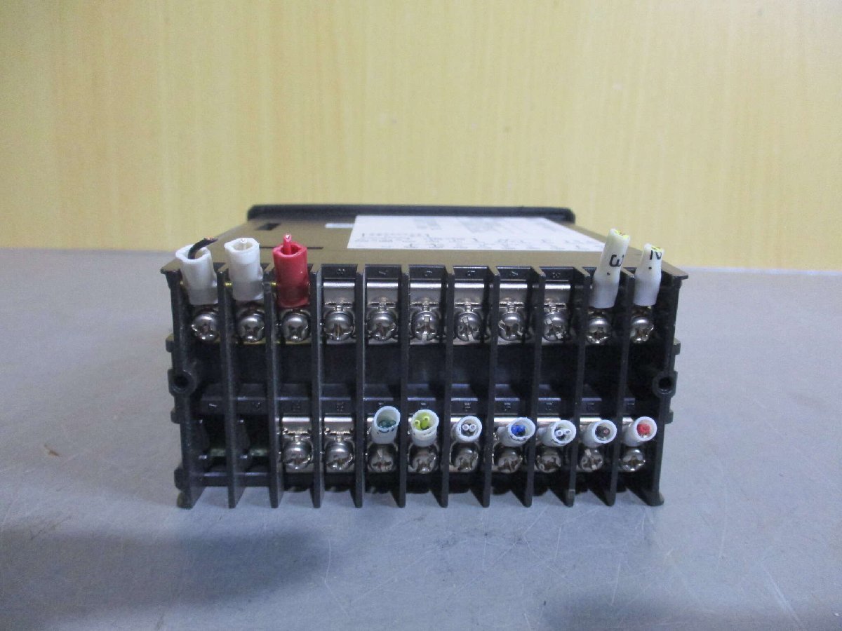 中古 RKC TEMPERATURE CONTROLLER REX-D400 D400F-N*DN-N-4 温度コントローラー (JAGR60123B112)_画像4