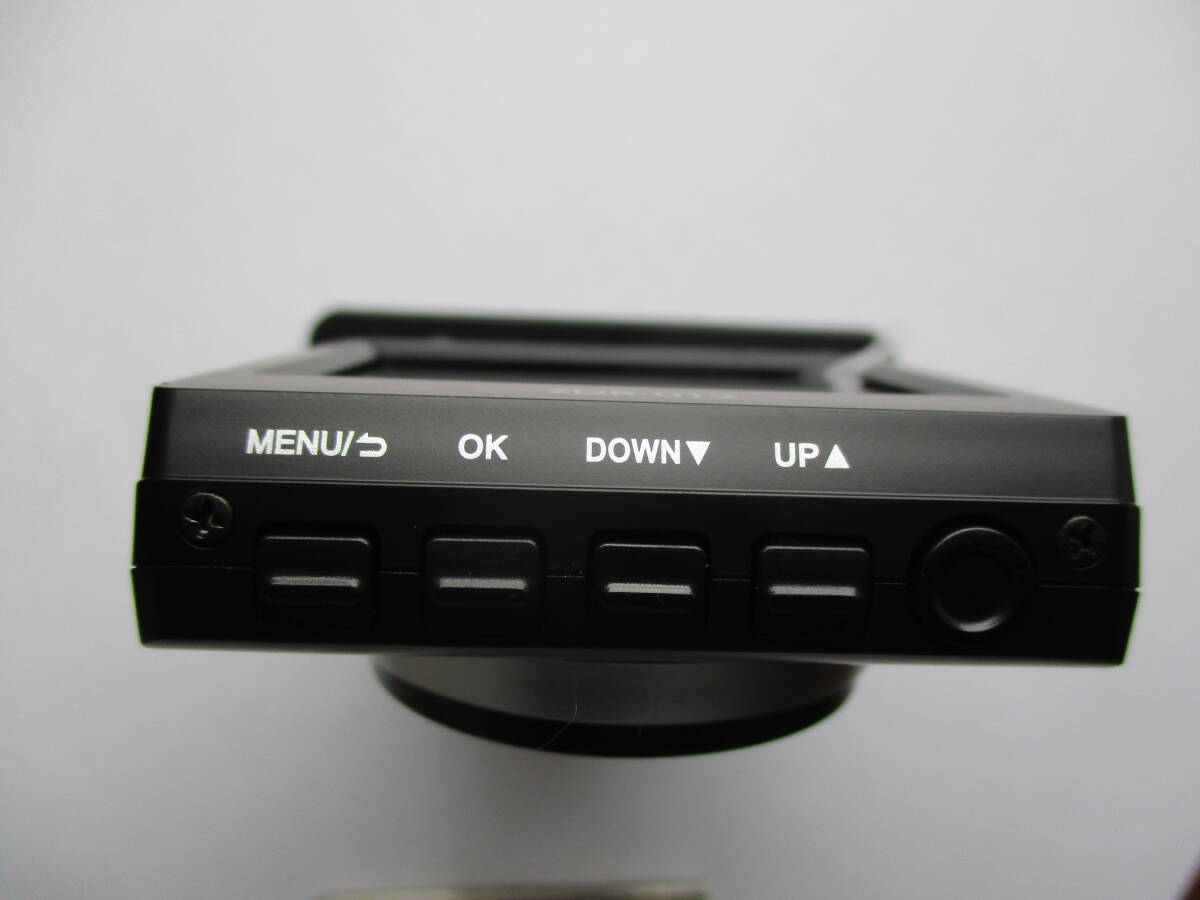 完動品 コムテック ドライブレコーダー ZDR-012 200万画素 Full HD ノイズ対策済 SDカード付 送料350円_画像3