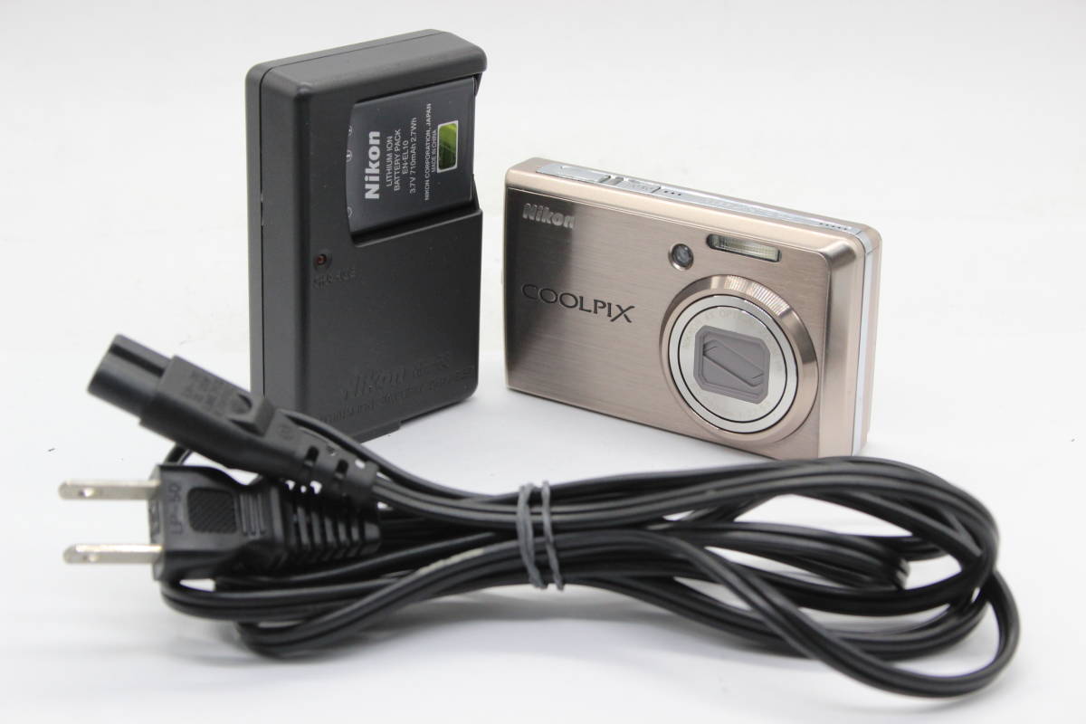 【返品保証】 ニコン Nikon Coolpix S600 4x バッテリー チャージャー付き コンパクトデジタルカメラ s6670_画像1