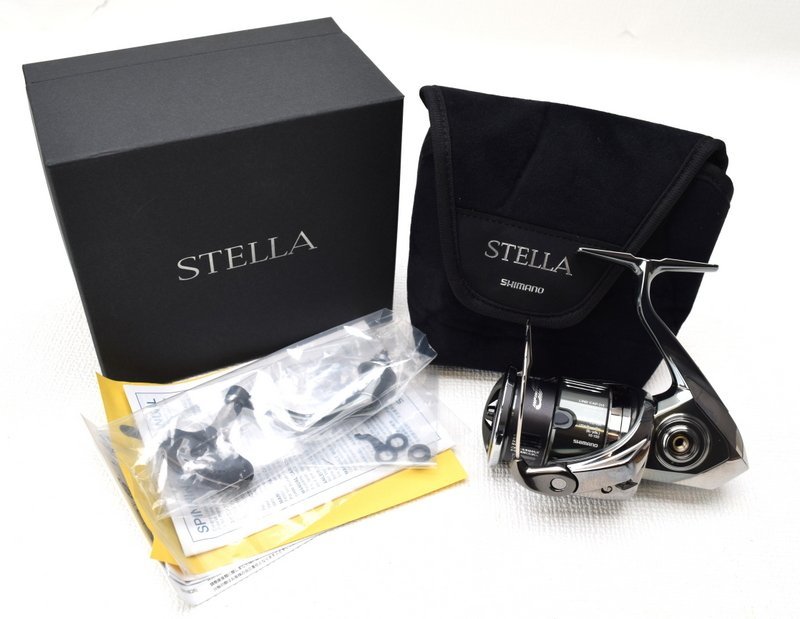 新品 SHIMANO シマノ 【22 STELLA C3000MHG スピニングリール】043917 箱付き 22 ステラ_画像2