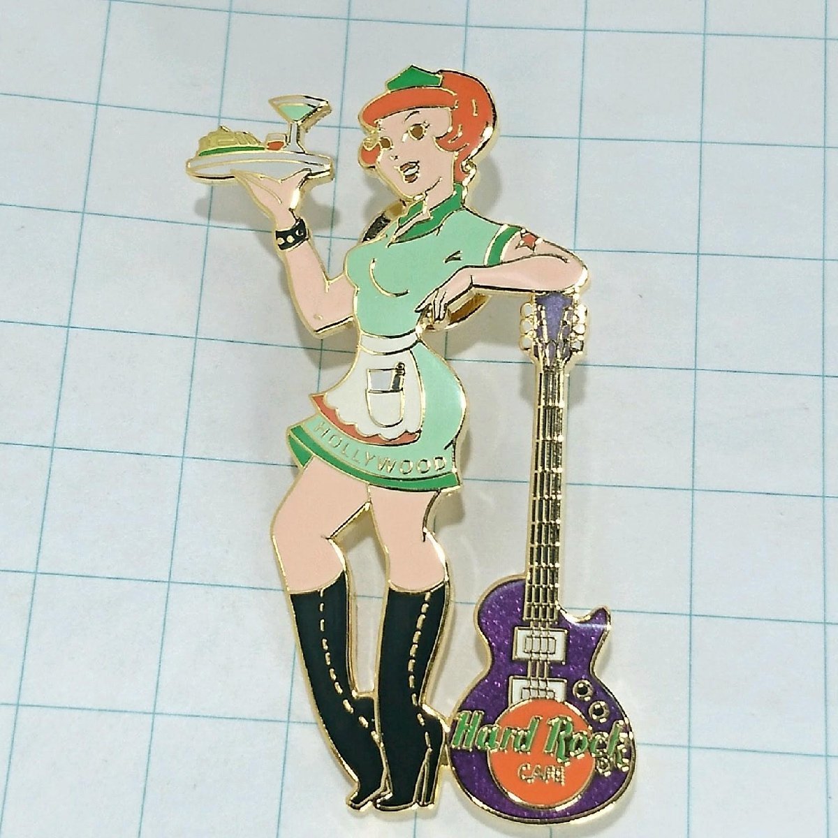 送料無料)Hard Rock Cafe ウェイトレスルック ガールピン ハードロックカフェ ピンバッジ PINS ブローチ ピンズ A22744_画像1