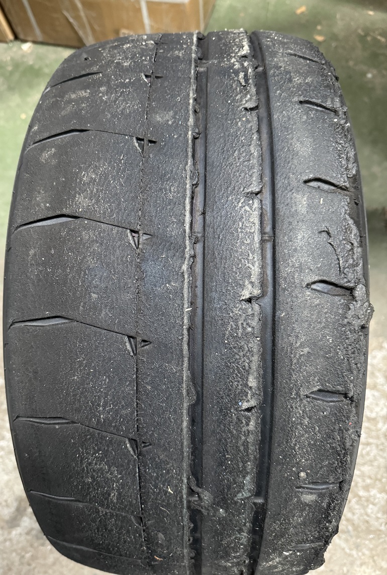 ブリヂストンタイヤ235/40R17　POTENZA RE-12D　中古4本_画像5