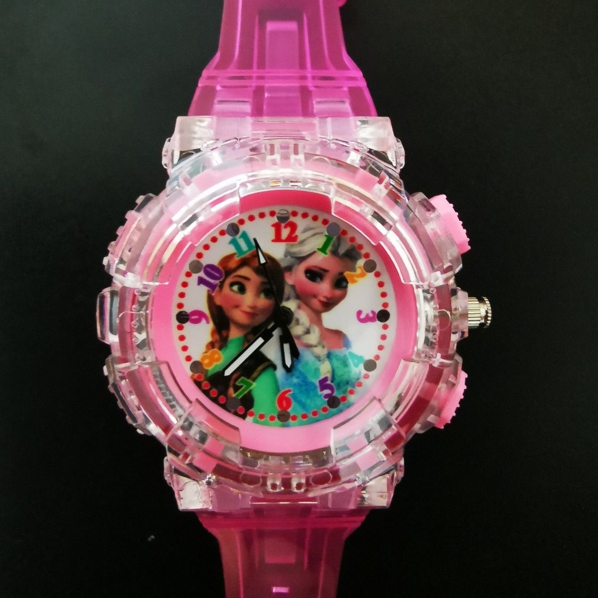 アナと雪の女王　光る　キッズ腕時計　ピンク