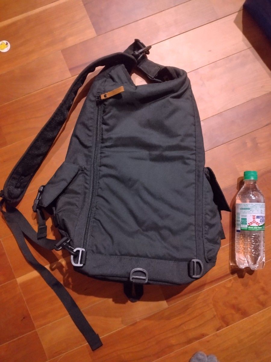 美品！　adidas CORDURA ショルダーバッグ