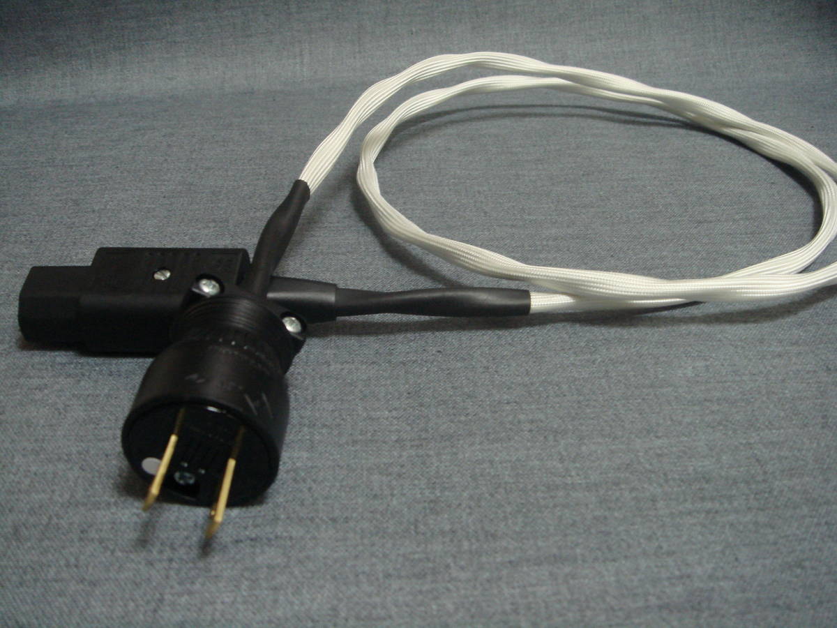 オーディオ電源ケーブル 1.8m 2ピンプラグ