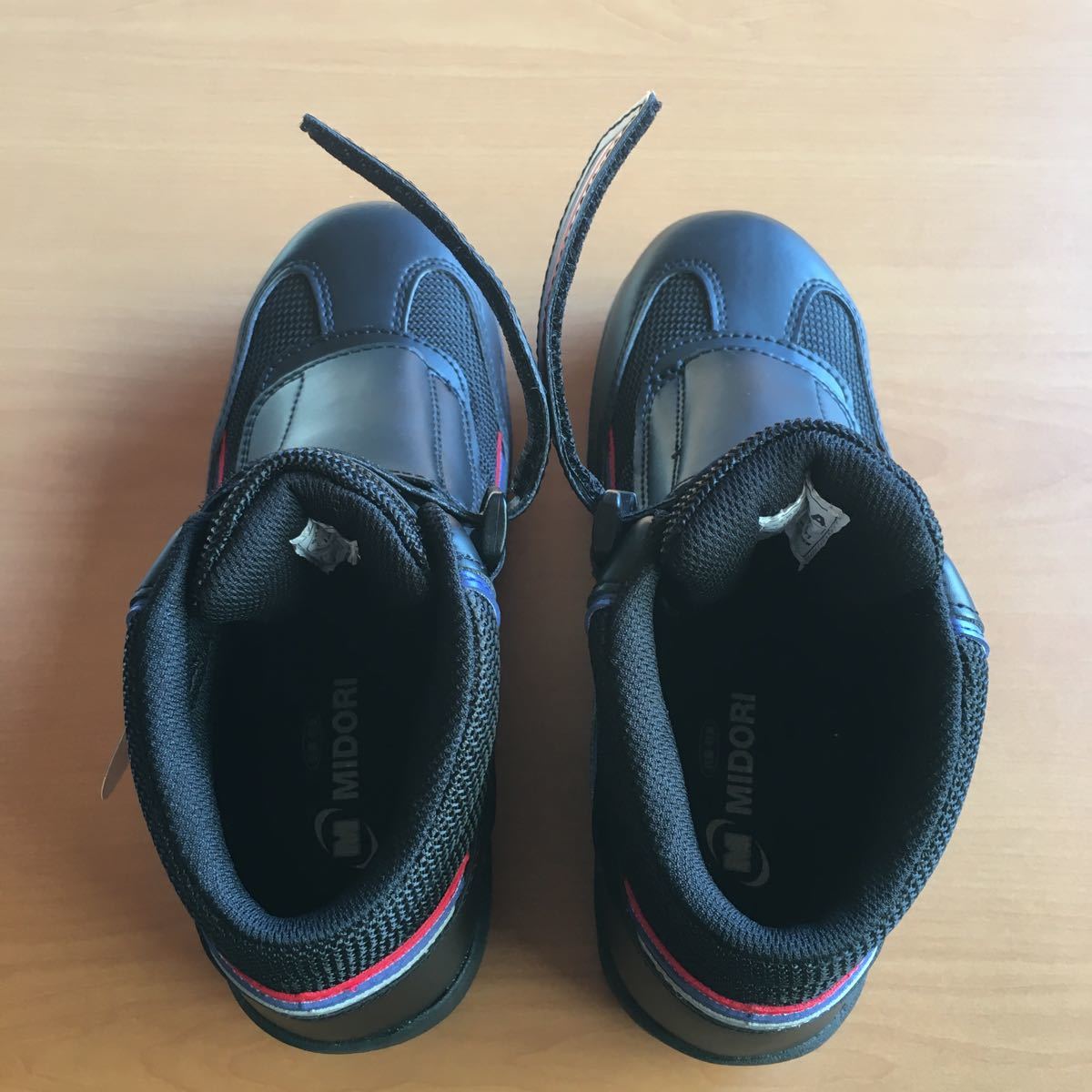 安全靴 ２３cm 新品保管品　MIDORI プロテクティブスニーカー　バイカーにも　つま先安心！_画像6