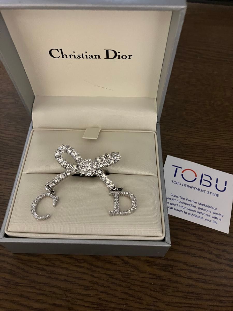 ChristianDior Dior ディオール ロゴ リング リボン ピンク ChristianDior Dior ディオール ロゴ リング リボン ピンク