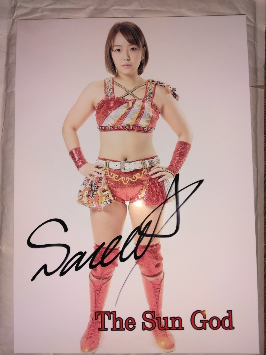 女子プロレス sareee直筆サイン入りポートレートの画像1