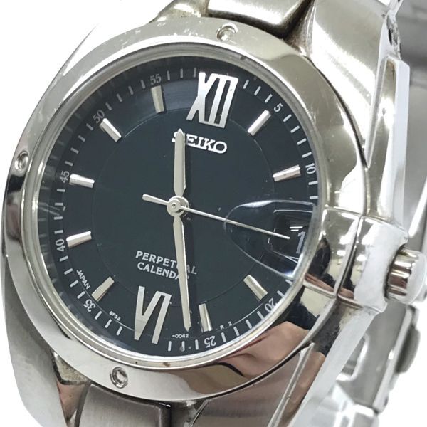 SEIKO セイコー 腕時計 8F32-005A クオーツ アナログ ラウンド ブルー シルバー ウォッチ パーペチュアルカレンダー 10気圧防水 シンプル_画像1