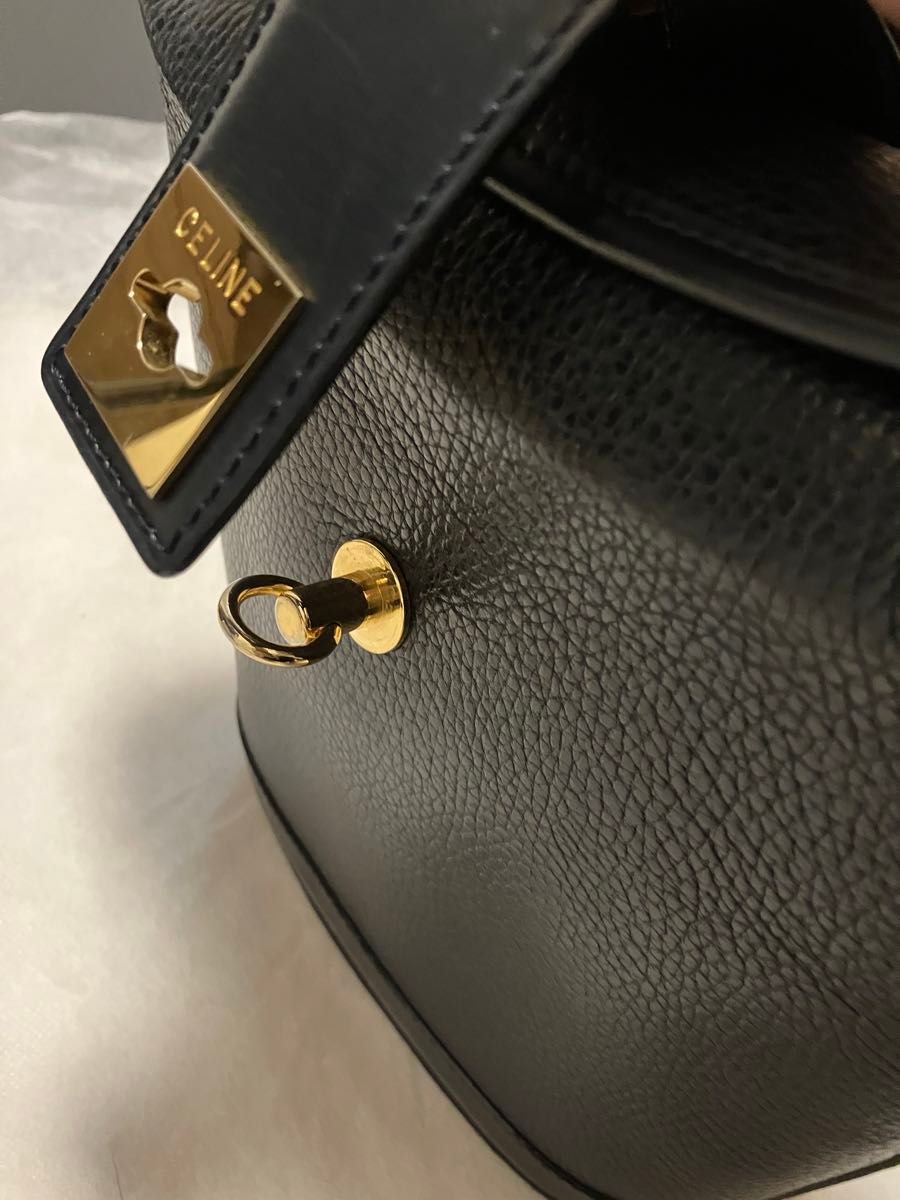 【GW値下げ中！】セリーヌ CELINE ヴィンテージ  ショルダーバッグ／リング金具／濃紺／ レザー／希少／クーポン・値下げ可