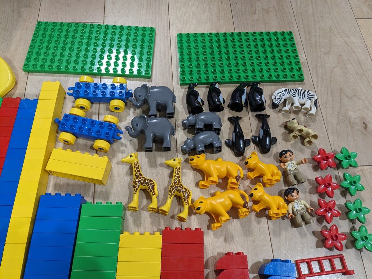 レゴ (LEGO) 7618 デュプロ 楽しいどうぶつえん（標準の数量約２倍）＋アンパンマン　ブロックラボ