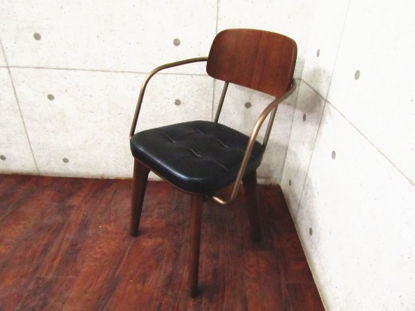 新品/未使用品/STELLAR WORKS/高級/FLYMEe/Utility Arm Chair V/ウォールナット/スチール/本革/Neri＆Hu/アームチェア/178,200円/ft8397k_画像2