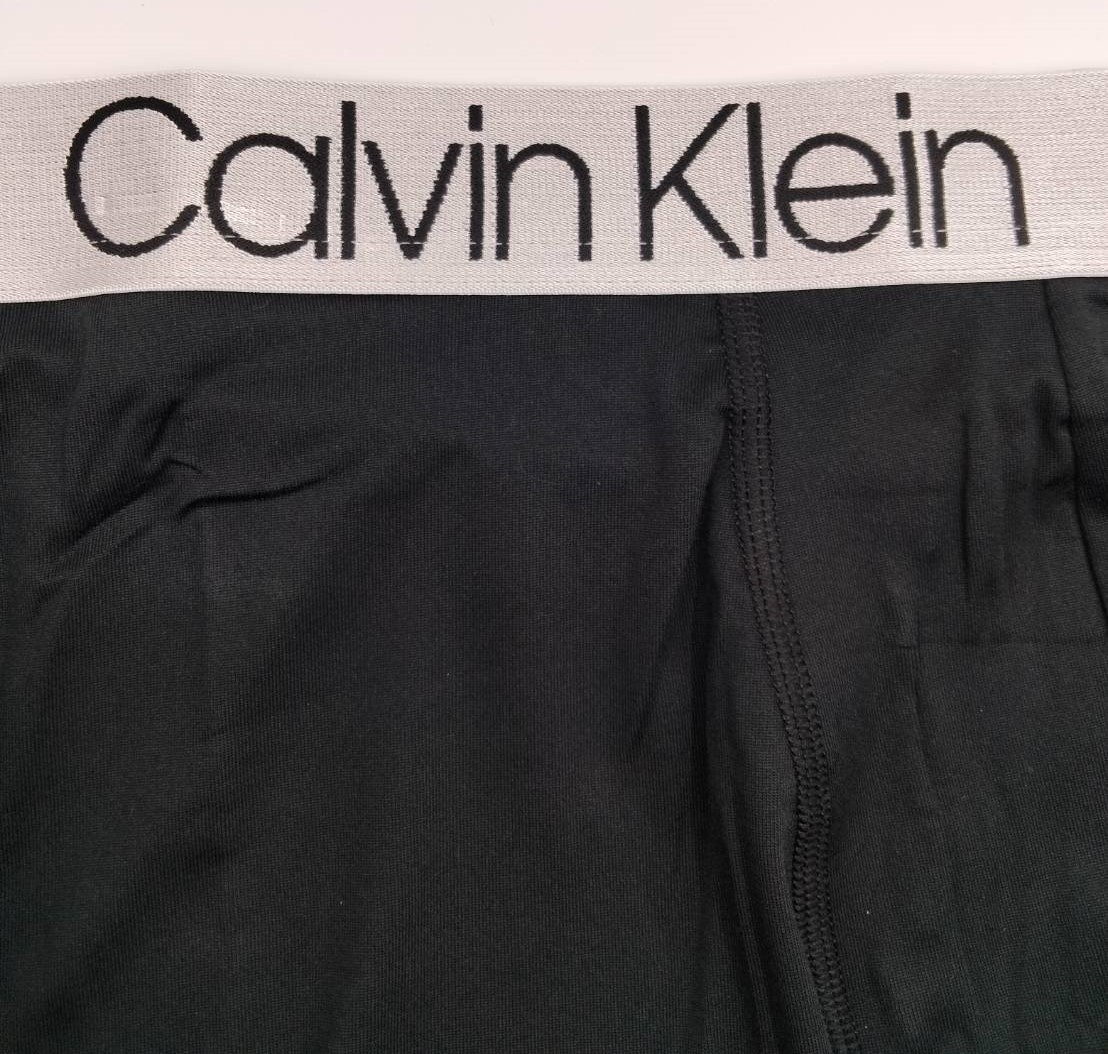 【Mサイズ】Calvin Klein(カルバンクライン) ボクサーパンツ ブラック 1枚 メンズボクサーパンツ 男性下着 NP2213O