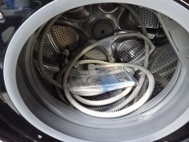 '17年製 HITACHI 日立 ビッグドラム ドラム式洗濯機 BD-SV110AR 電気洗濯乾燥機 11kg 2017年製 右開き 風アイロンの画像3