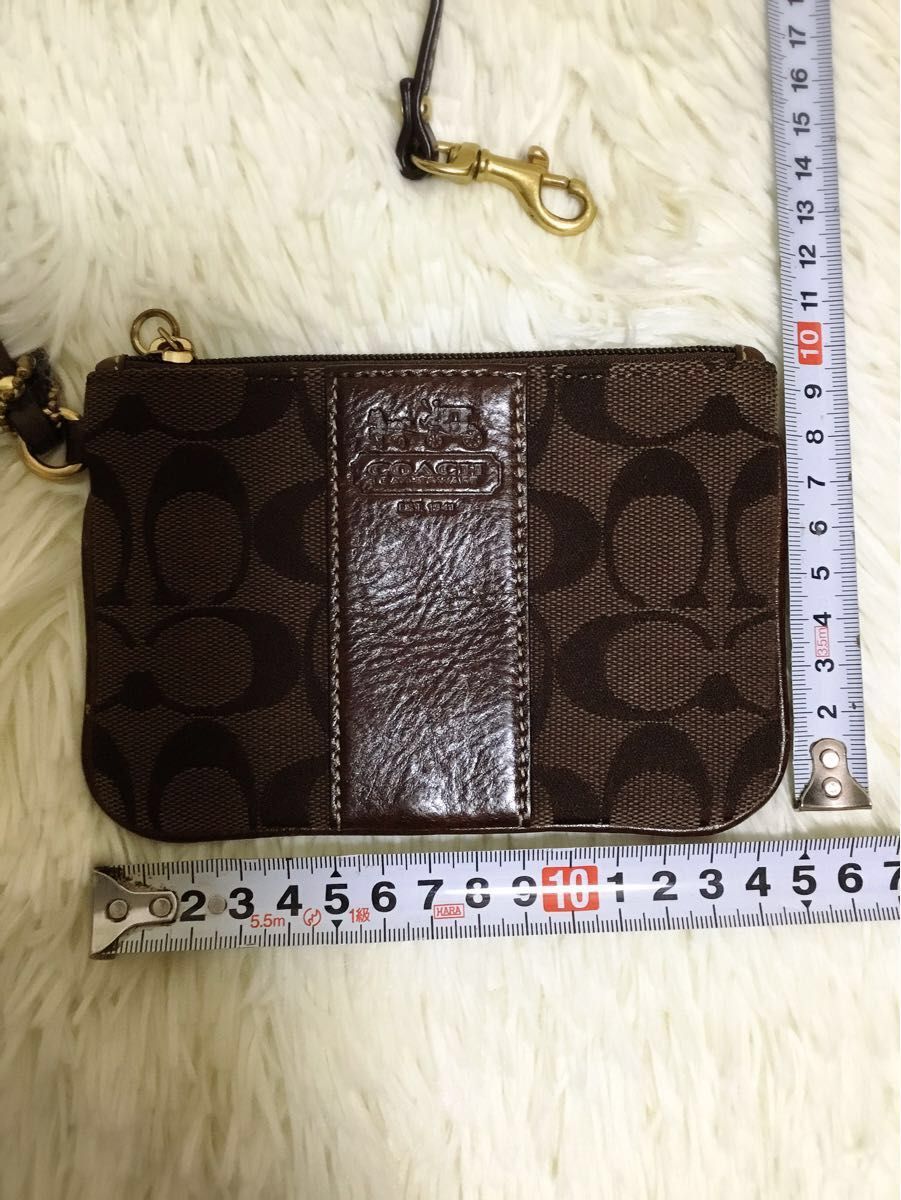 極美品　コーチCOACH　レディース　ポーチ　コインケース　マルチケース　カードケース　ダークブラウンこげ茶　シグネチャー