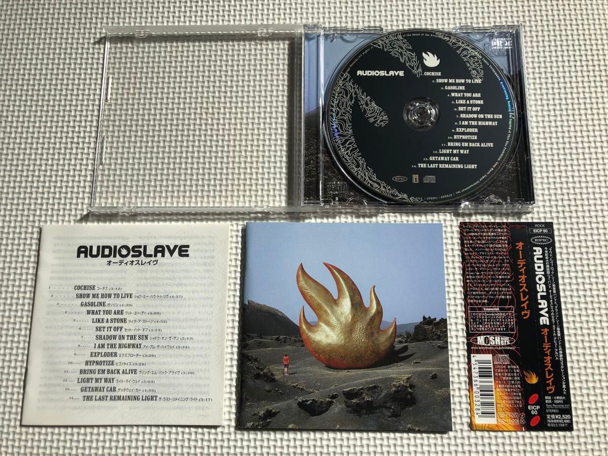 中古アルバムCD★オーディオスレイヴ/AUDIOSLAVE(国内盤:解説/歌詞対訳付き)