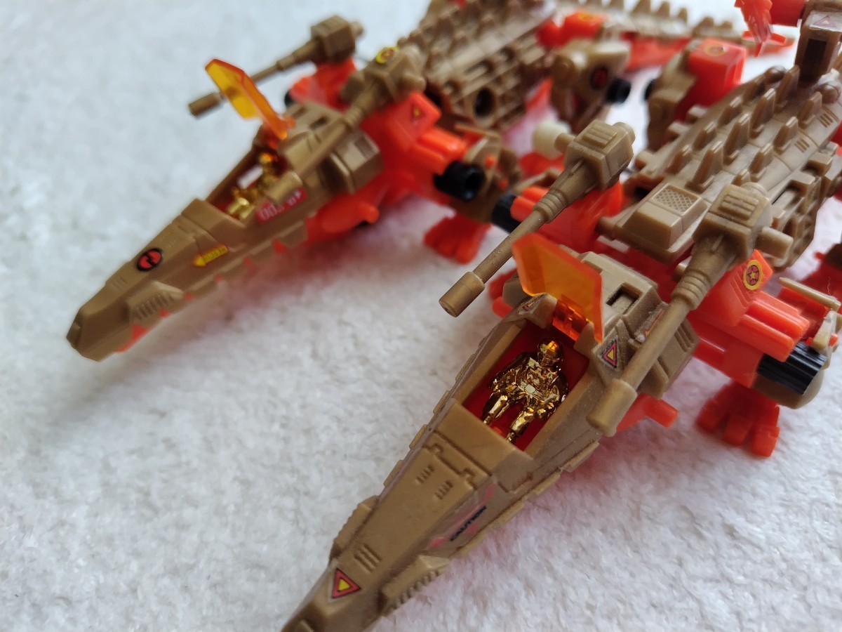 ゾイド 海外版 バリゲーター TECHNO ZOIDS ARMORED GATOR 組立 ゾイド 海外版 バリゲーター TECHNO ZOIDS ARMORED GATOR 組立