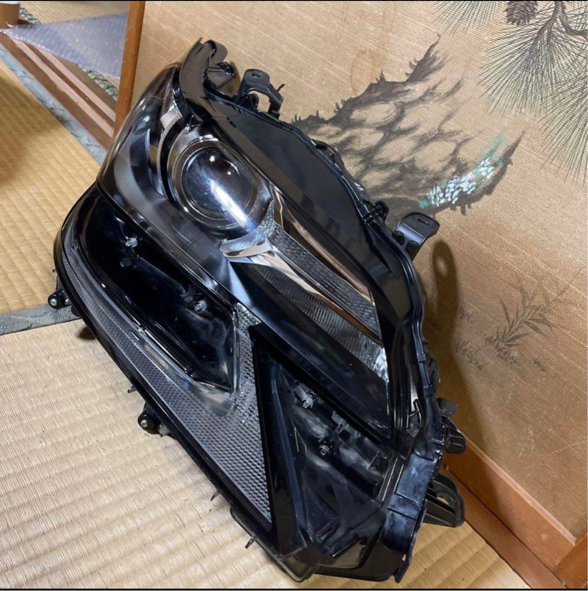 レンズ美品 レクサス GS 10系 後期 右 ヘッドライト LED GRL10 レンズ美品 レクサス GS 10系 後期 右 ヘッドライト LED GRL10