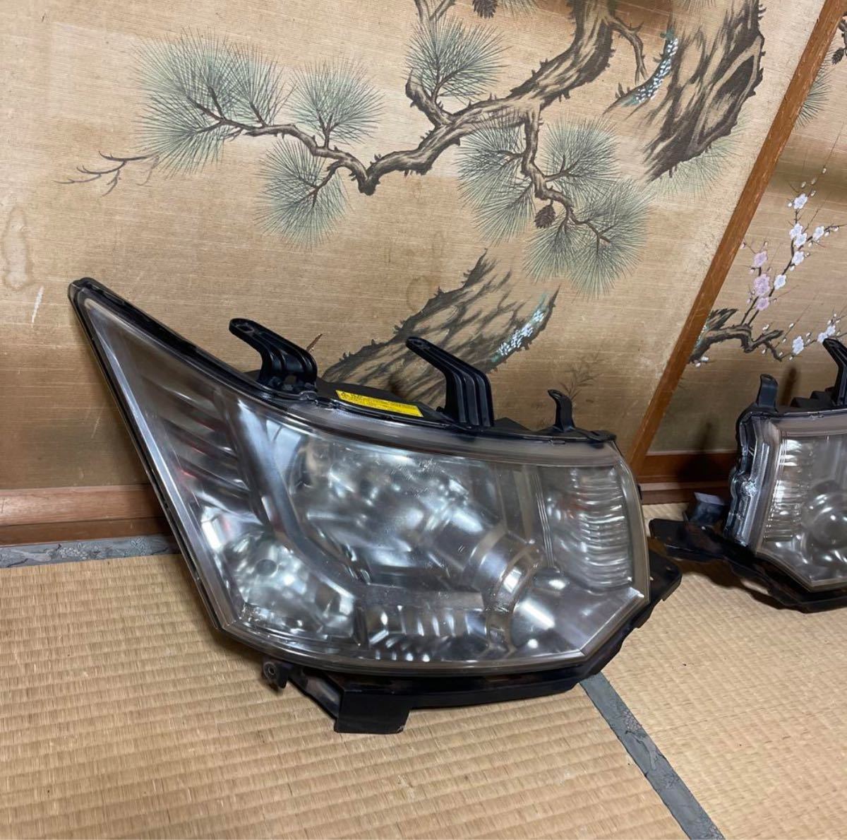 デリカ D5 CV5W 純正ヘッドライト 左右セット 送料込み|Yahoo デリカ D5 CV5W 純正ヘッドライト 左右セット 送料込み|Yahoo