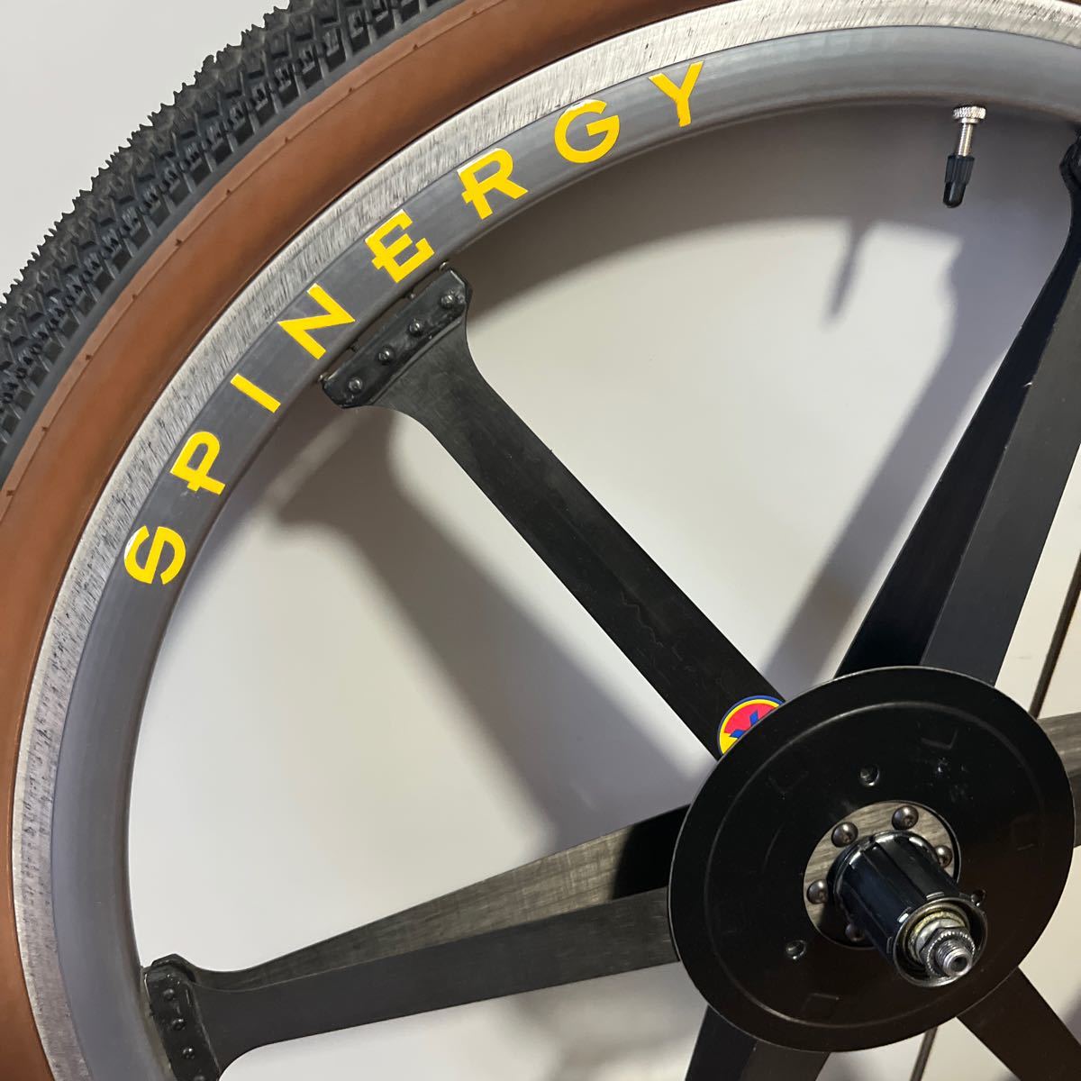 Yahoo!オークション - SPINERGY roks XE 6バトン 26インチ MTB Yahoo!オークション - SPINERGY roks XE 6バトン 26インチ MTB