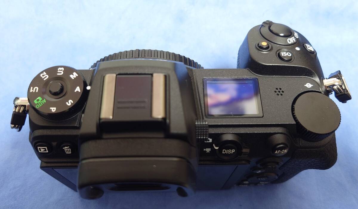 【美品】Nikon Z7Ⅱ　ボディ　ショット数3760枚_画像3