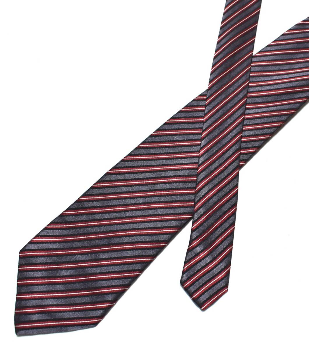 Y270* Calvin Klein necktie stripe pattern *