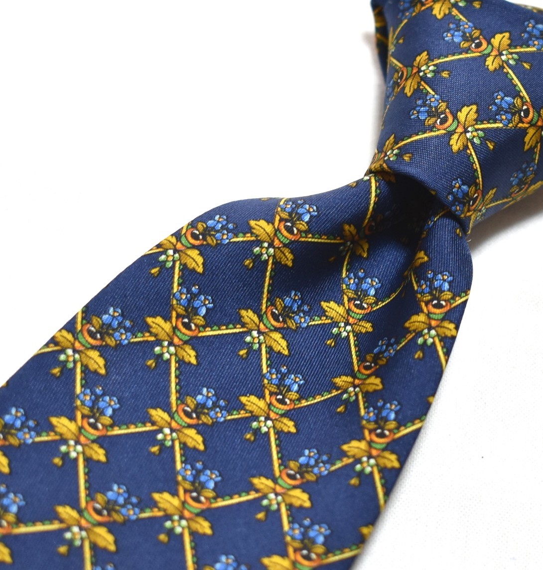 Y050* Ferragamo necktie pattern pattern *