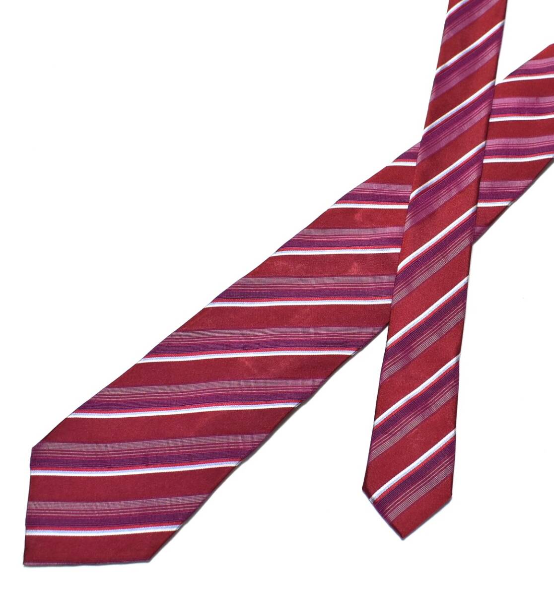Y287* Hugo Boss necktie stripe pattern *