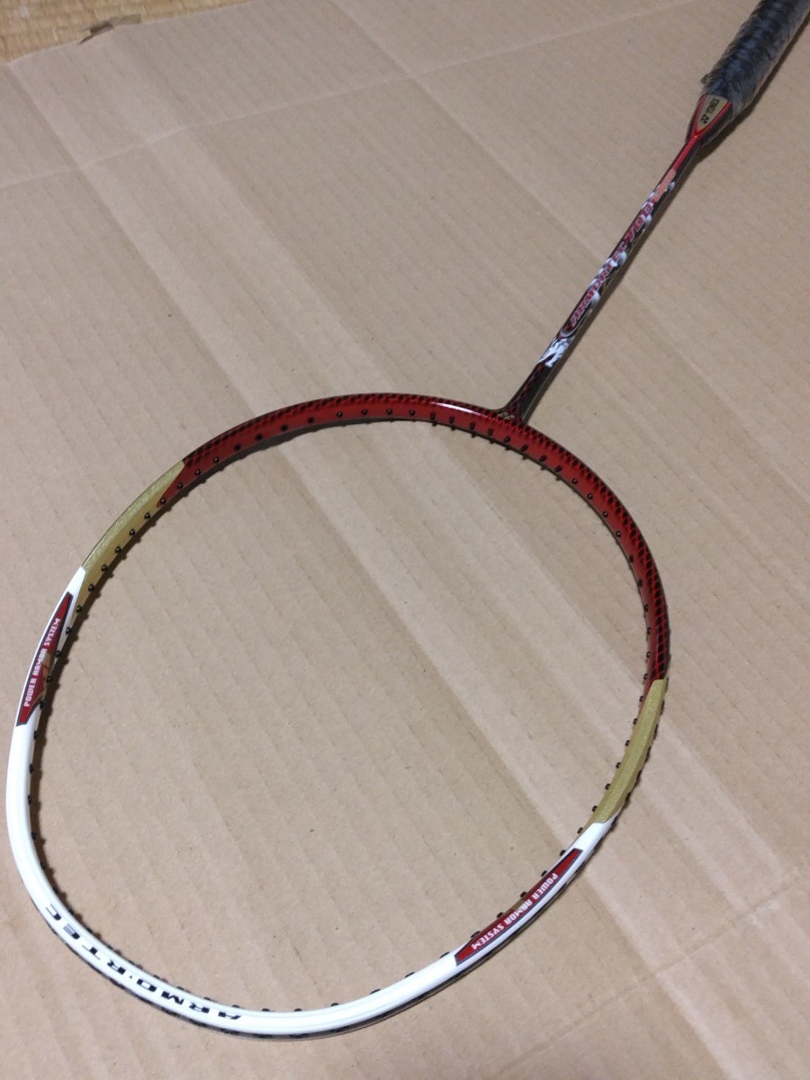 【状態良好】YONEX アーマーテック 700 リミテッド バドミントンラケット 【状態良好】YONEX アーマーテック 700 リミテッド バドミントンラケット