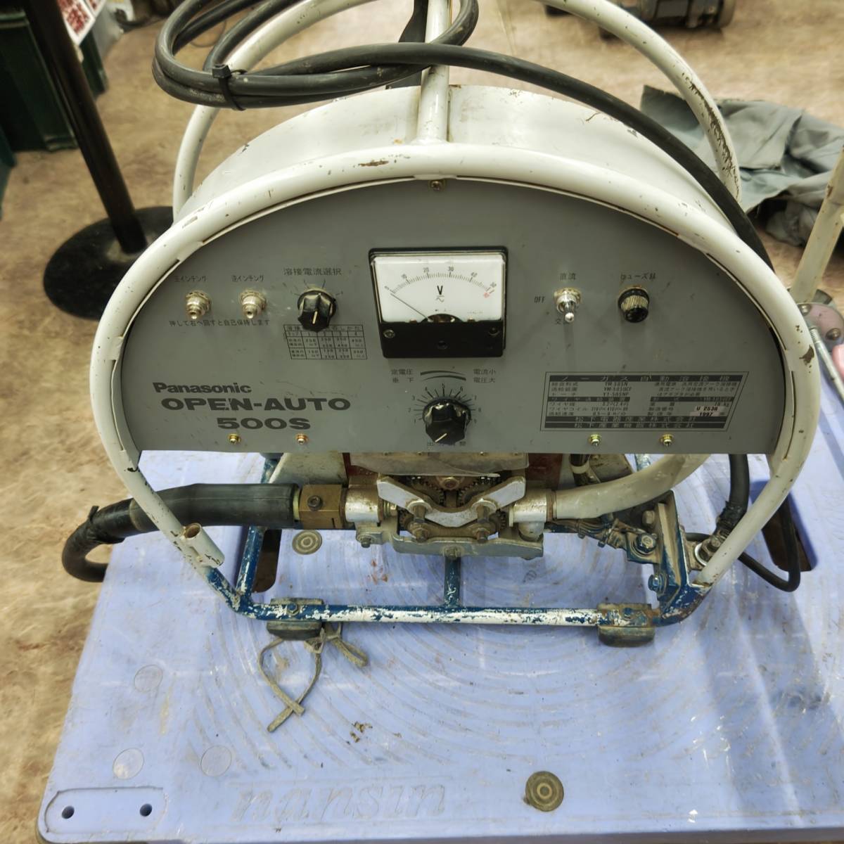 【中古品】パナソニック/Panasonic ノーガス自動溶接機 ワイヤ送給装置 YM-505N オープンオート 500S