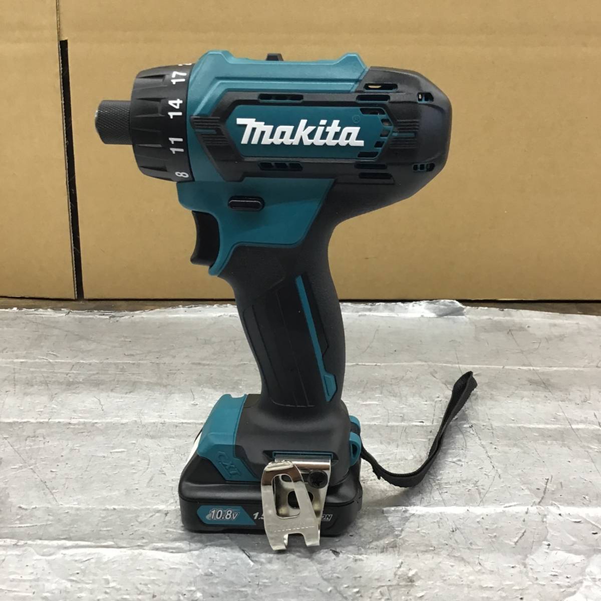 【美品】★マキタ(makita) コードレスドリルドライバー DF033DSHX_画像2