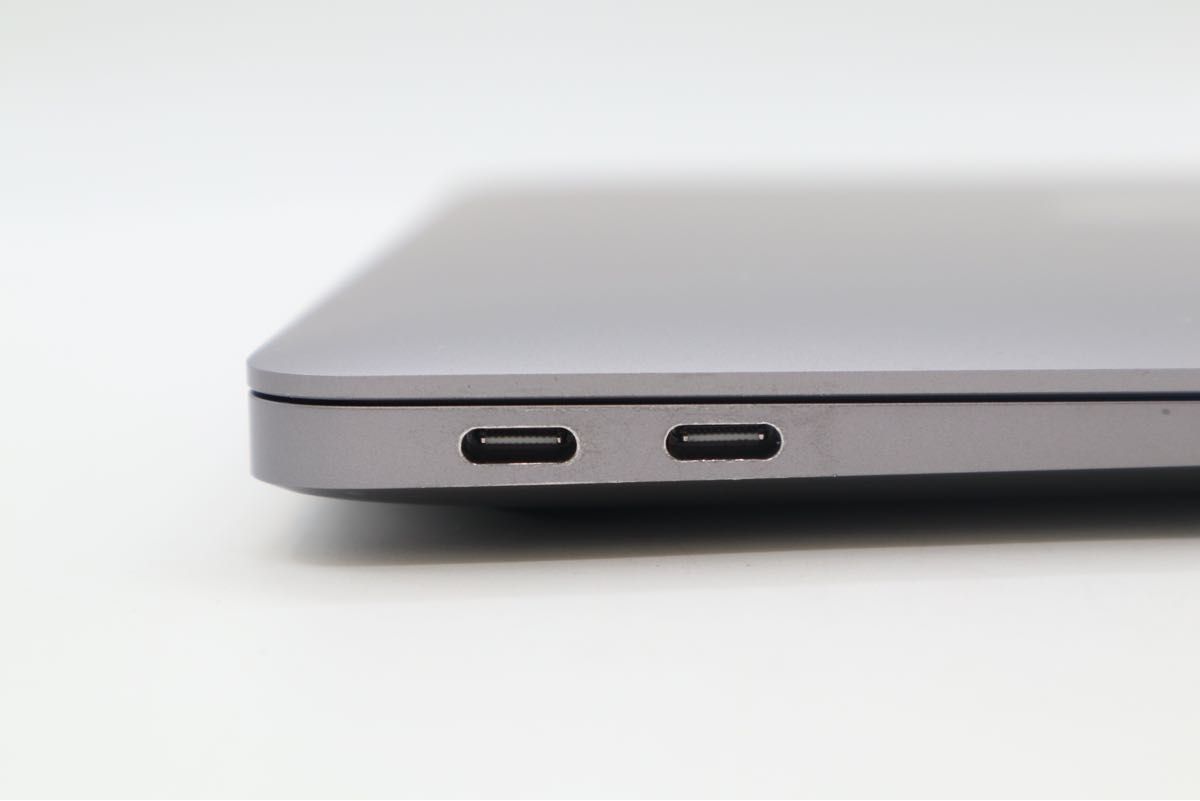 MacBook Air 13-inch SPG M1 8C CPU 16GBユニファイドメモリ MacBook Air 13-inch SPG M1 8C CPU 16GBユニファイドメモリ