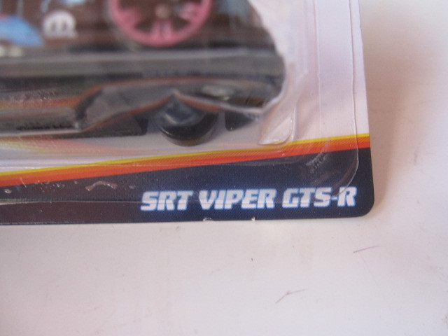 HW ネオンスピード　SRT VIPER GTS-R　1/64　新品未開封 【同封可】_画像3