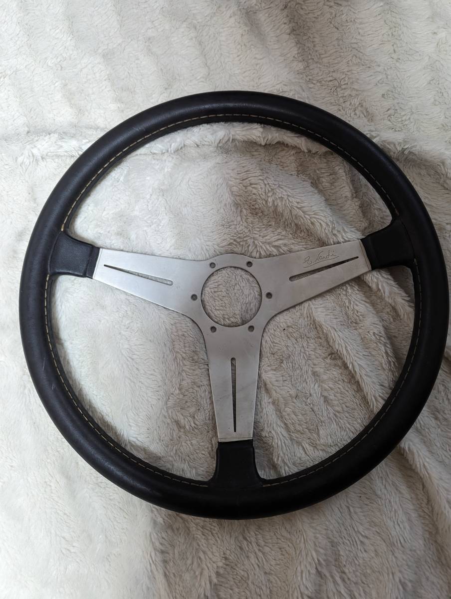 NARDI CLASSIC ・ナルディクラシック ・レザーステアリング NARDI CLASSIC ・ナルディクラシック ・レザーステアリング