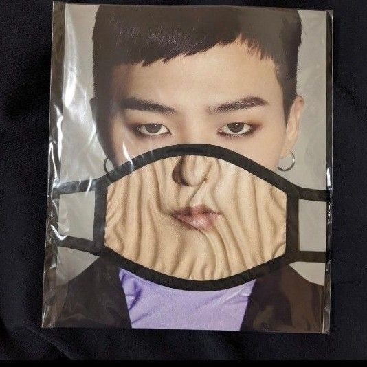 BIGBANG G-DRAGON マスク&フォトステッカーセット ジヨン 公式 BIGBANG G-DRAGON マスク&フォトステッカーセット ジヨン 公式