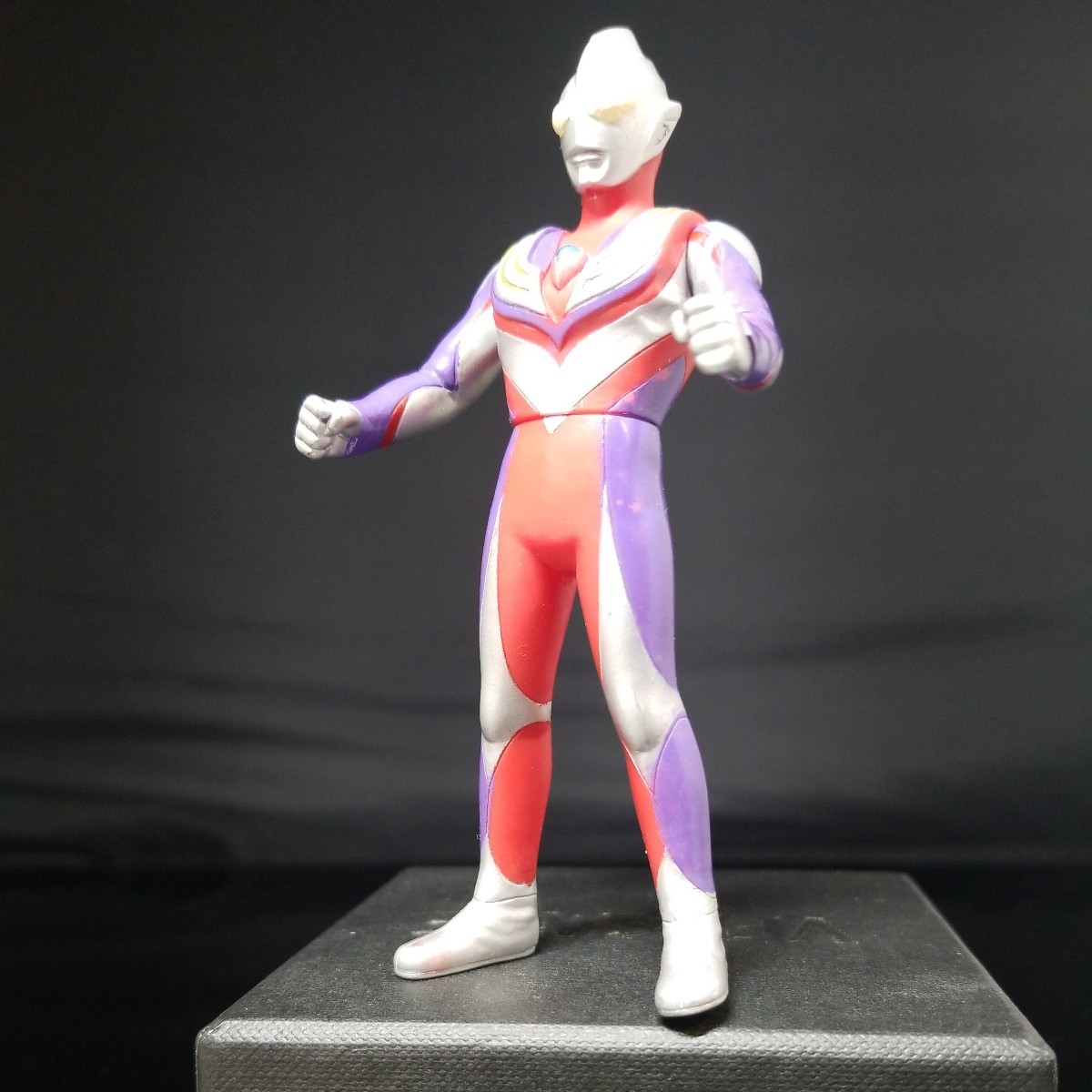  Bandai иен . Pro подлинная вещь Ultraman Tiga Mebius Dyna Gaya 4 вида комплект изображение . полностью перед ставкой. обязательно описание товара . прочитайте пожалуйста 