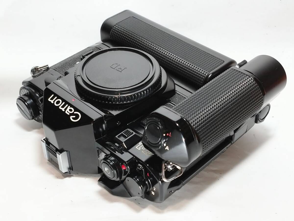 【コレクション級美品／動作良好】 CANON キャノン A-1 +モータードライブMA 素晴らしいコンディションのカメラロボットA-1です！#2347_画像1