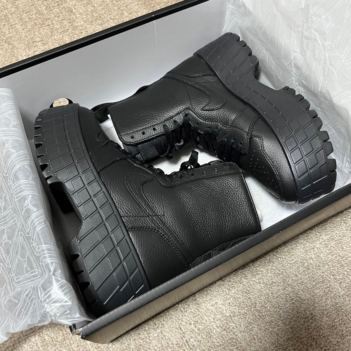 新品未使用 箱ダメージ有】Nike WMNS Air Jordan 1 Brooklyn 新品未使用 箱ダメージ有】Nike WMNS Air Jordan 1 Brooklyn