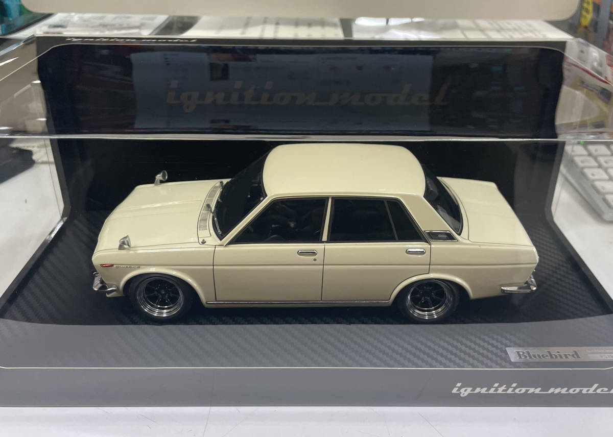 1/18イグニッションモデル ダットサンブルーバード（510)不良品_画像1