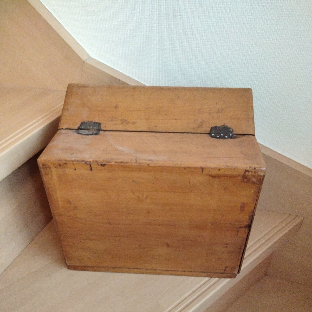 木製裁縫箱　木製針箱　ソーイングボックス　小物入れ　収納箱　道具箱　昭和レトロ_画像4